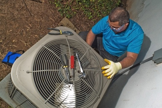 one of our pros is providing professional heating and cooling services in Fremont